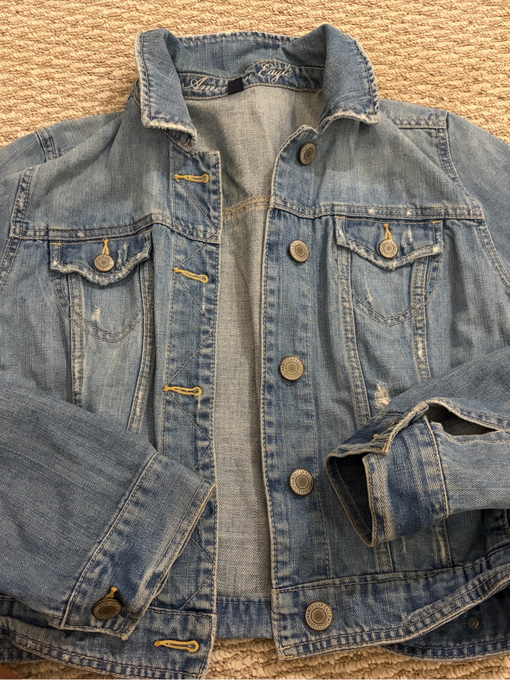 American Eagle Light Wash Denim Jacket - Picture 1 of 2